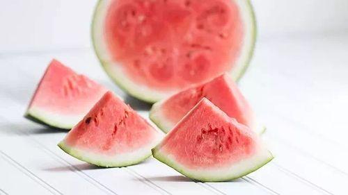 吃瓜资讯,吃瓜群众眼中的明星幕后故事