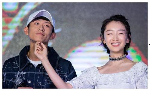 娱乐圈吃瓜反应对比,明星动态引发网友热议，舆论风向大揭秘